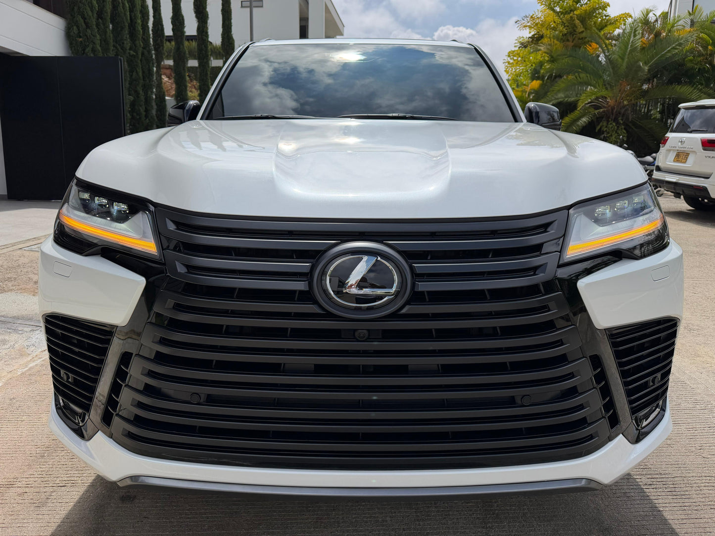 Lexus LX 700h Luxury 2025 Híbrida