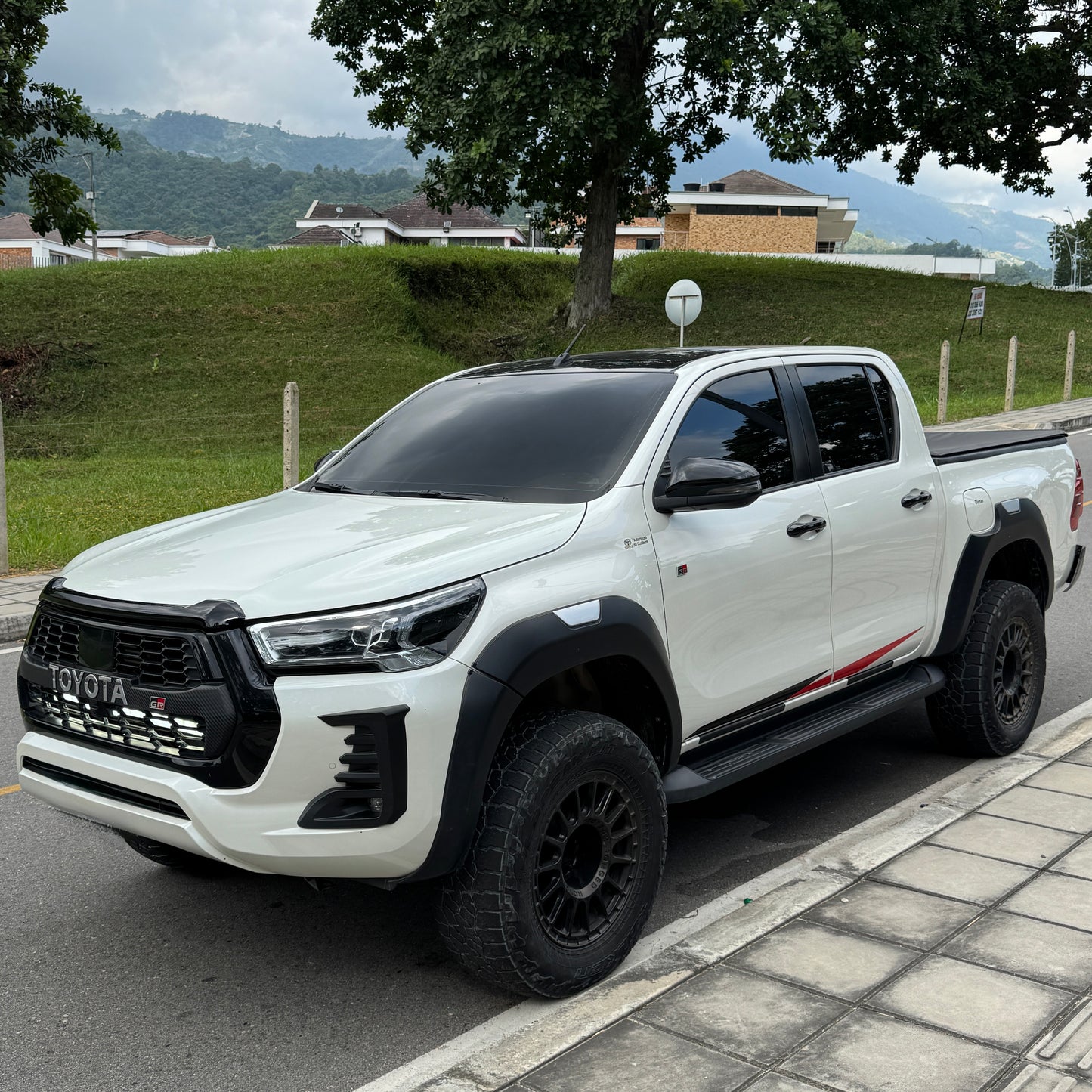Toyota Hilux Gr 2022 Diesel