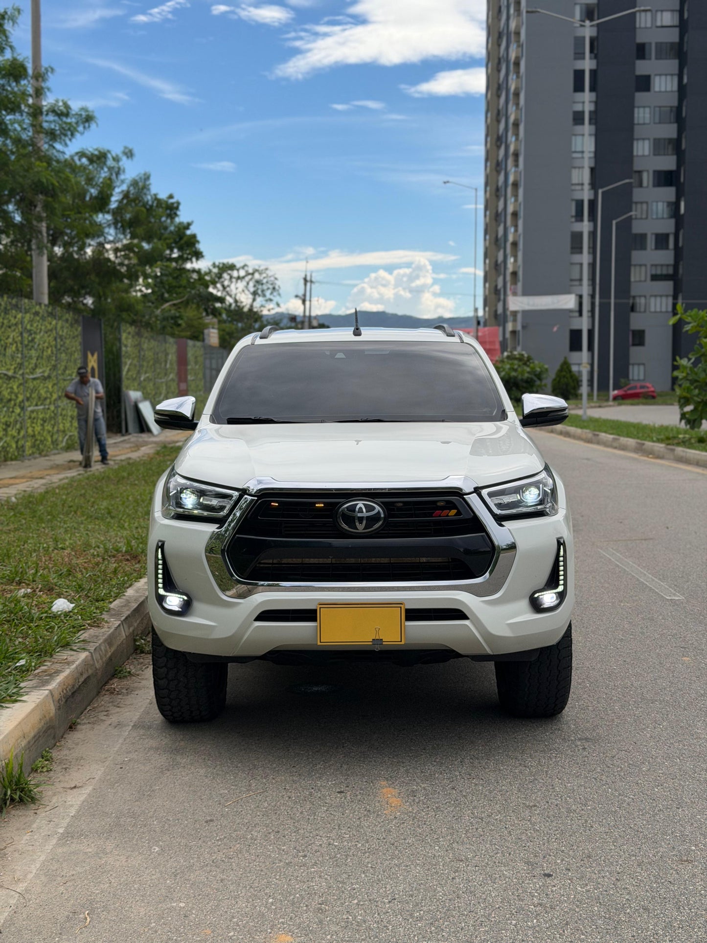 Toyota Hilux SRX 2022 2.8L Diesel