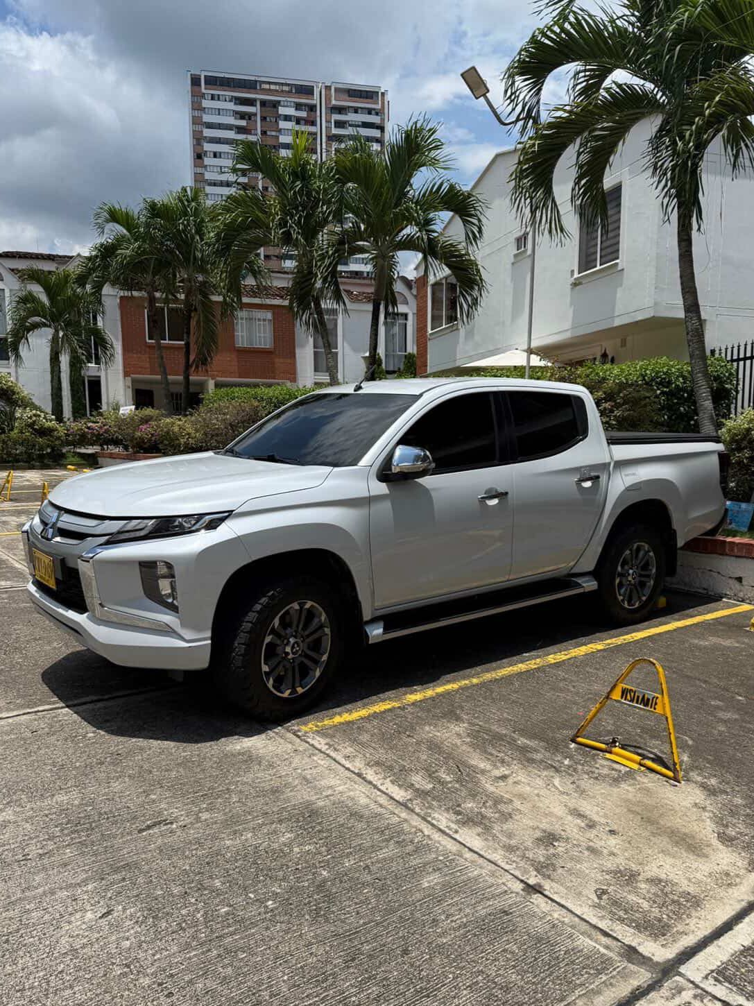 MITSUBISHI L200 SPORT 2023 DIÉSEL