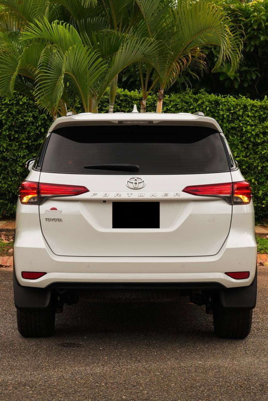 Toyota Fortuner 2024 Diésel Sr