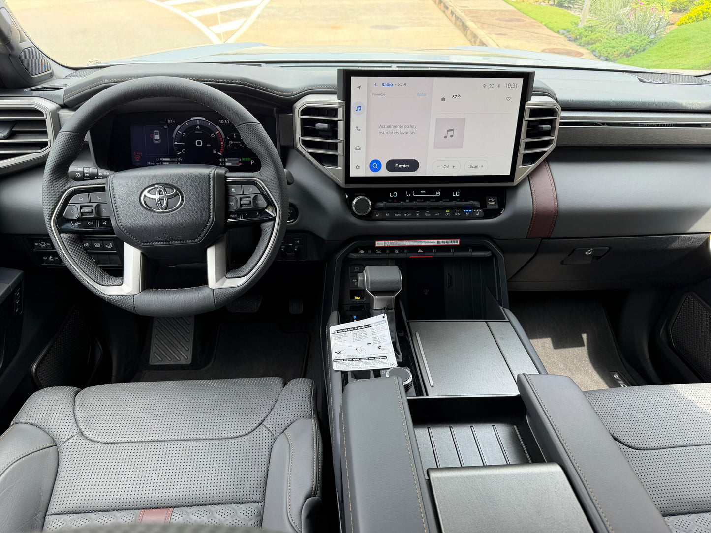 Toyota Sequoia Capstone Híbrida 2026