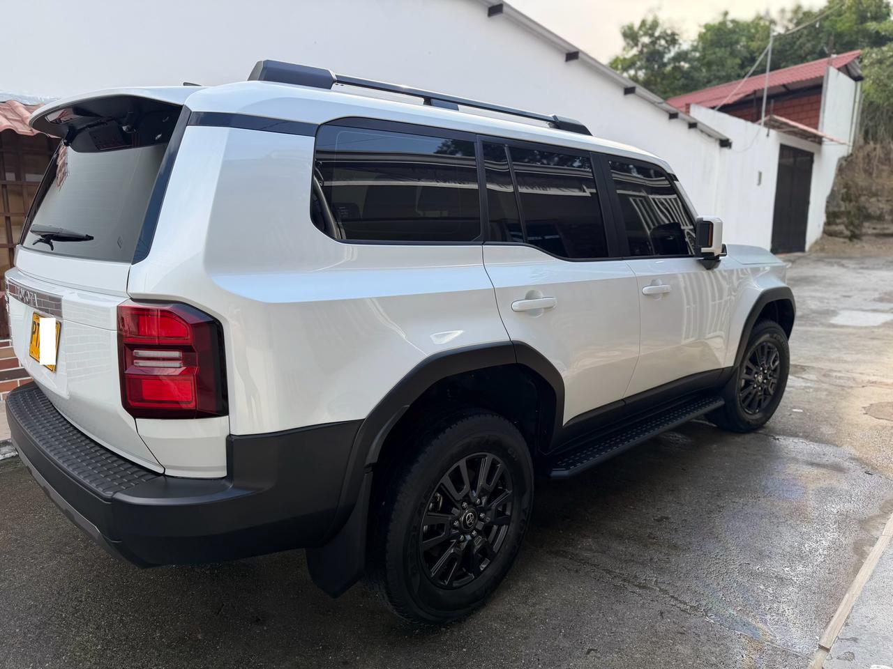 Toyota Prado Txl 2.8 Diésel 2025