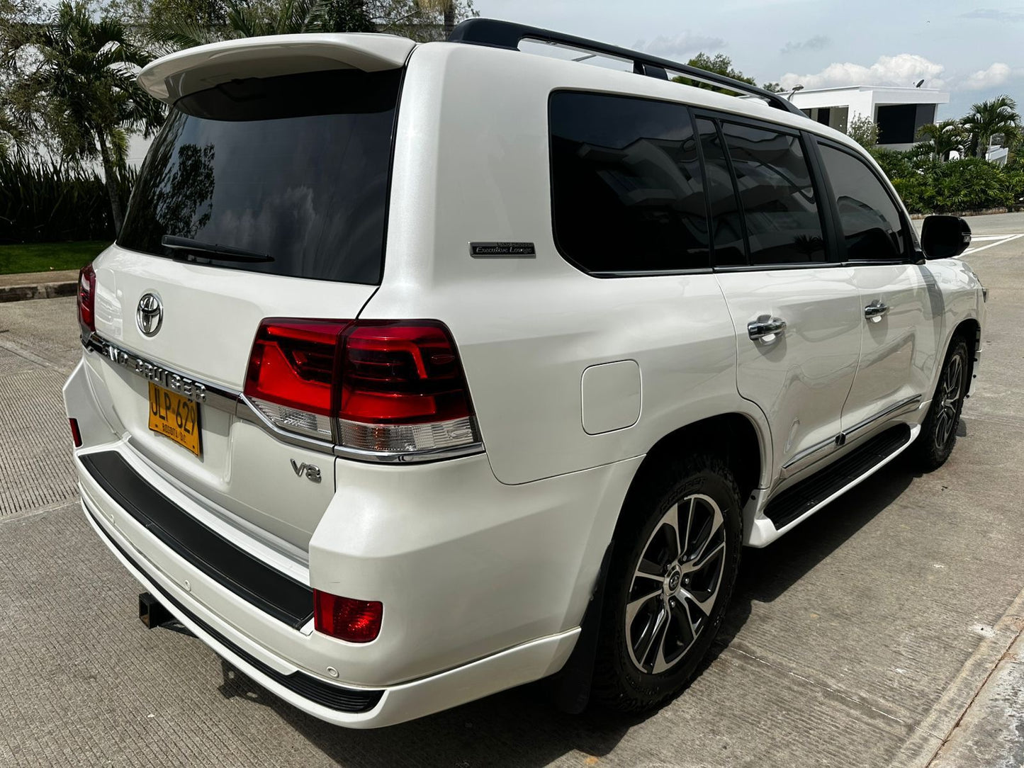 TOYOTA SAHARA LC200 EUROPEA EXECUTIVE LOUNGE B2+ 2020