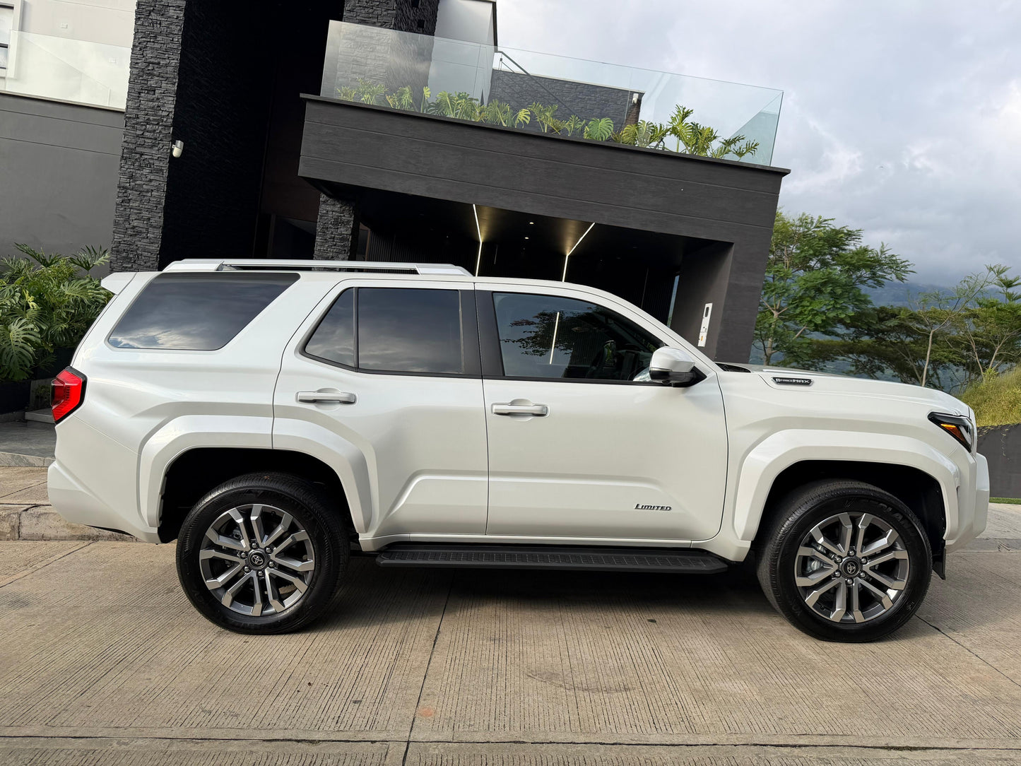Toyota 4Runner Limited Híbrida 2026