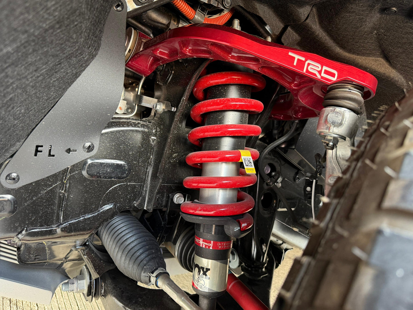 Toyota sequoia TRD PRO HIBRIDA 2026