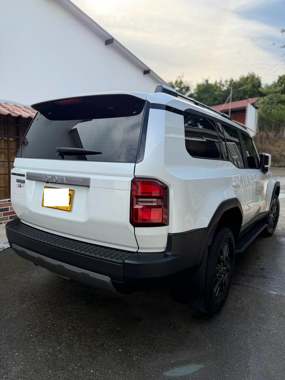 Toyota Prado Txl 2.8 Diésel 2025