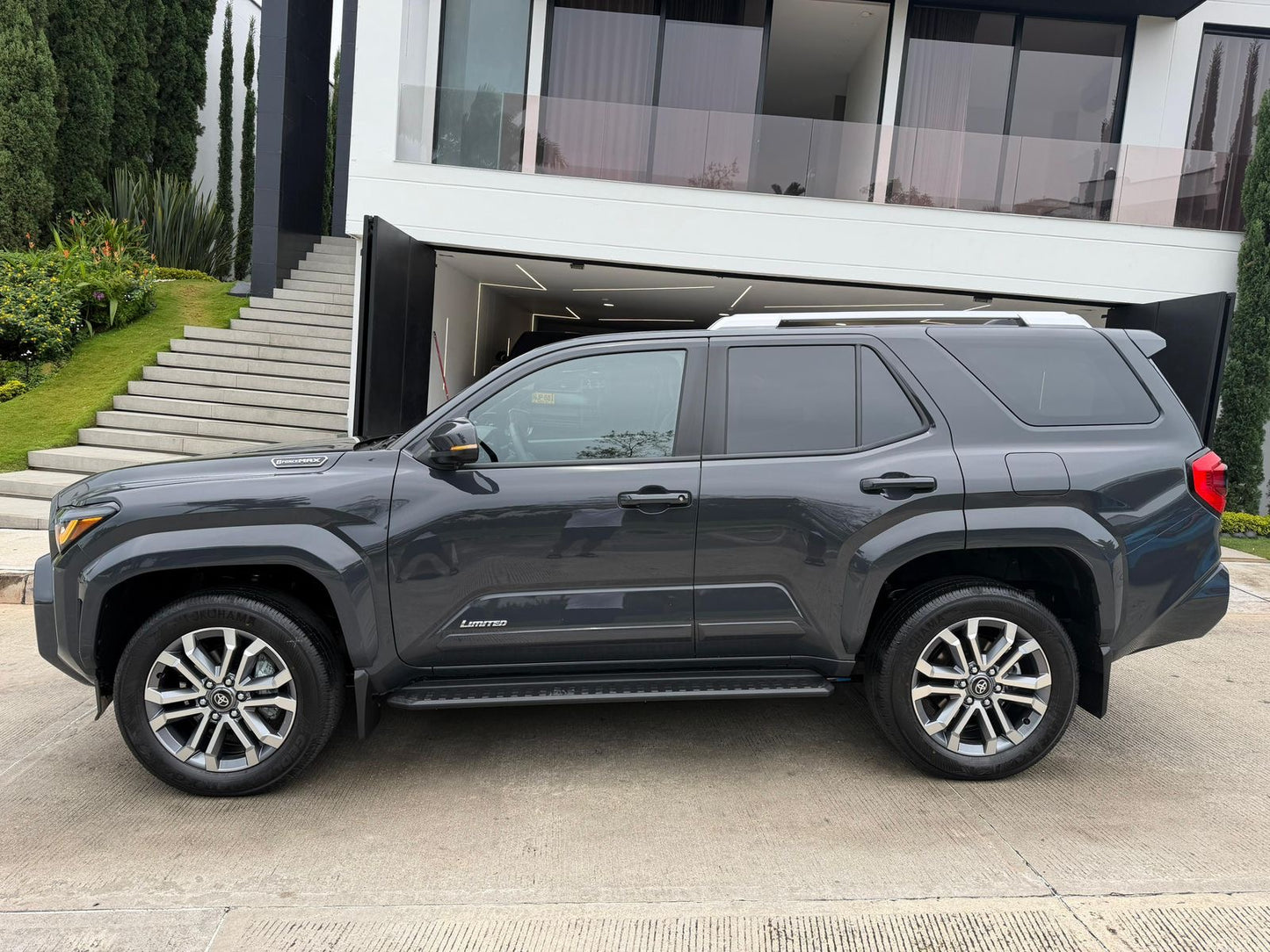 Toyota 4Runner Limited Híbrida 2026