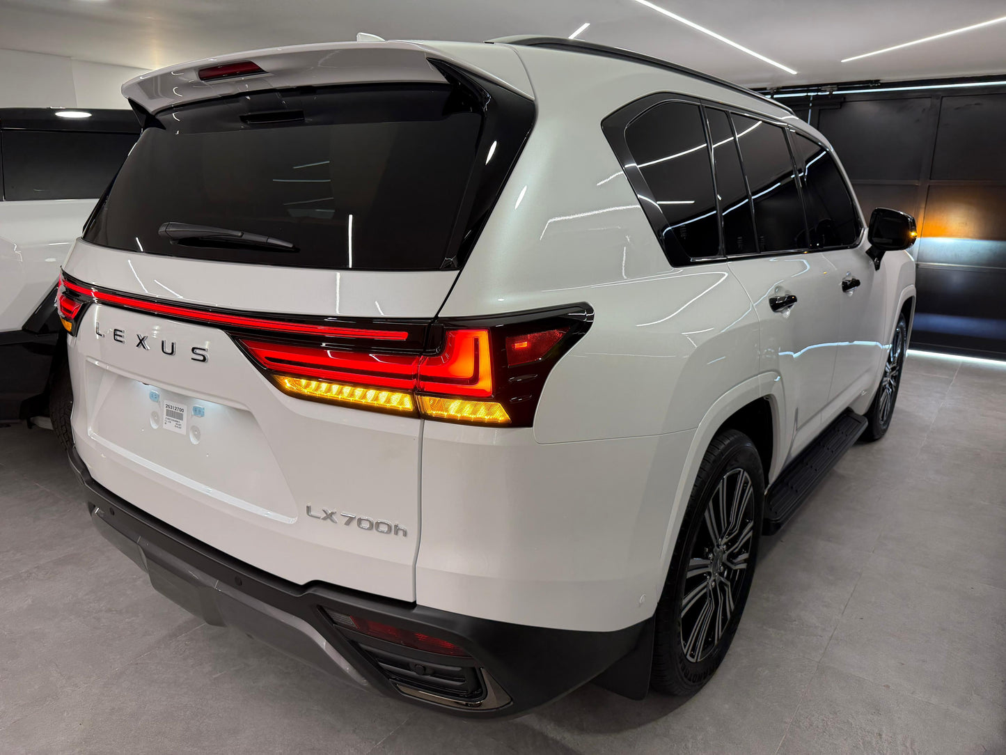 Lexus LX 700h Luxury 2025 Híbrida