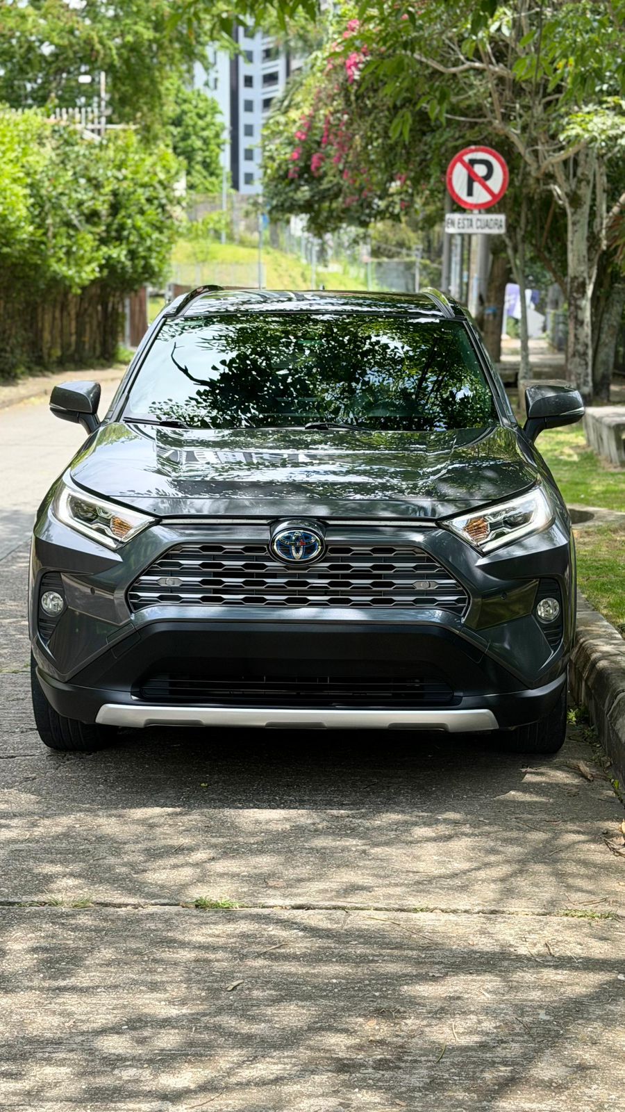 Toyota RAV4 Limited Híbrida 2021