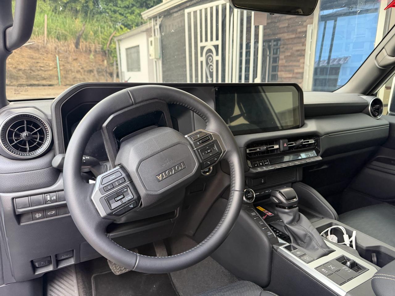 Toyota Prado Txl 2.8 Diésel 2025