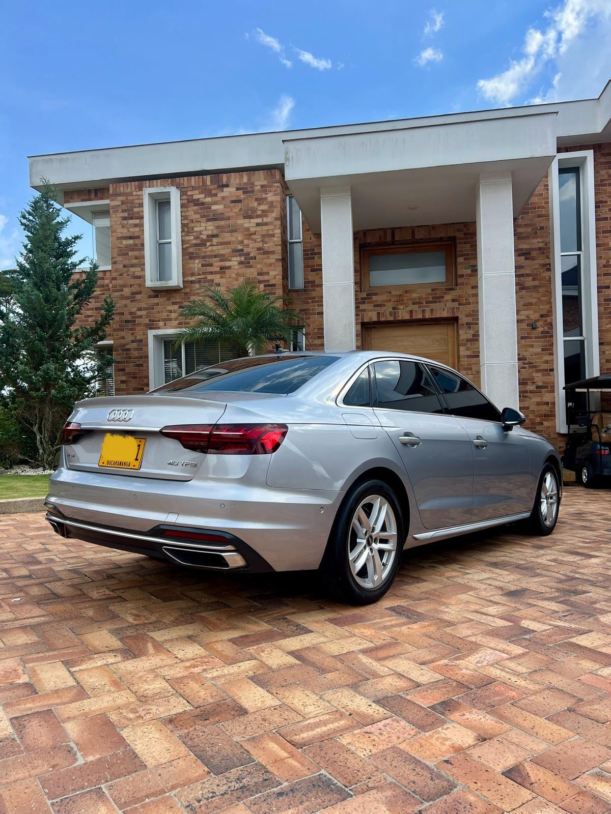 Audi A4 40 TFSI Advance 2022