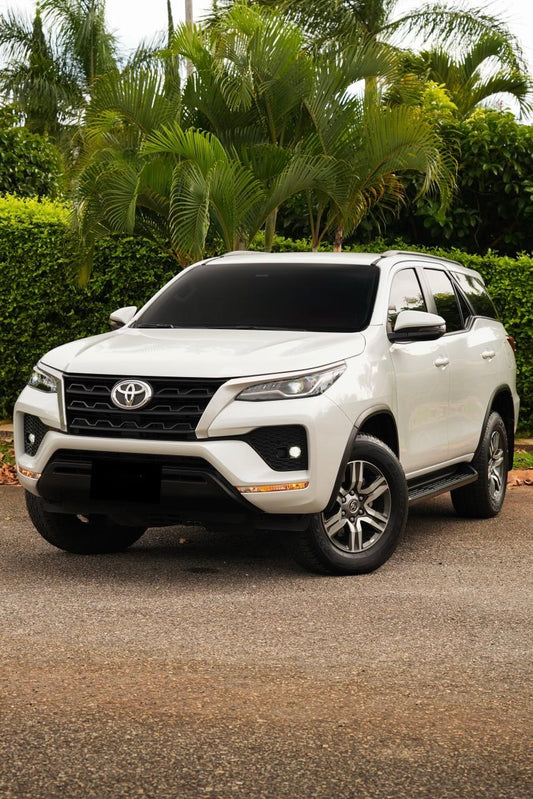 Toyota Fortuner 2024 Diésel Sr