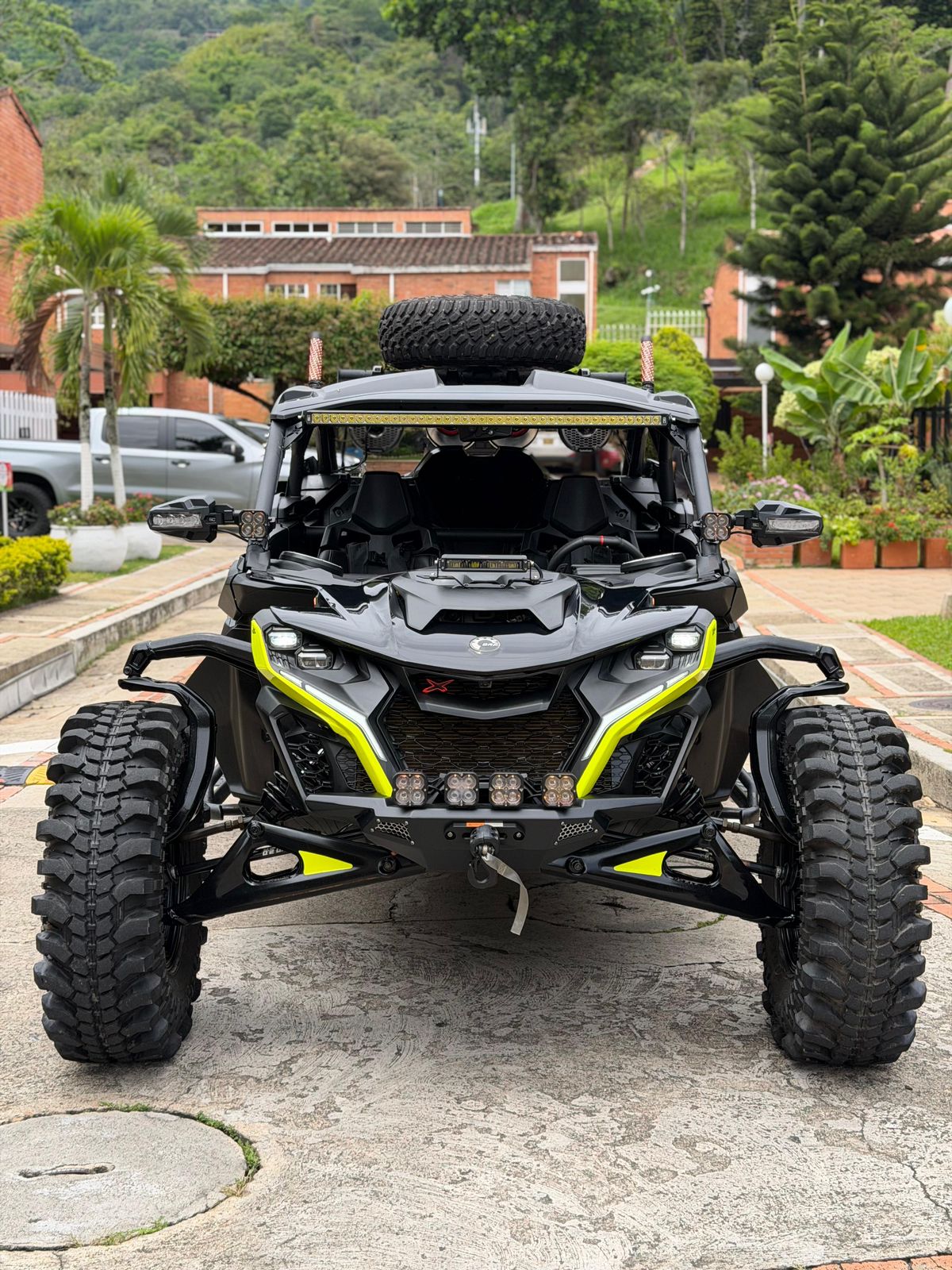 Can Am Maverick R MAX XRS Smartshocks 2025