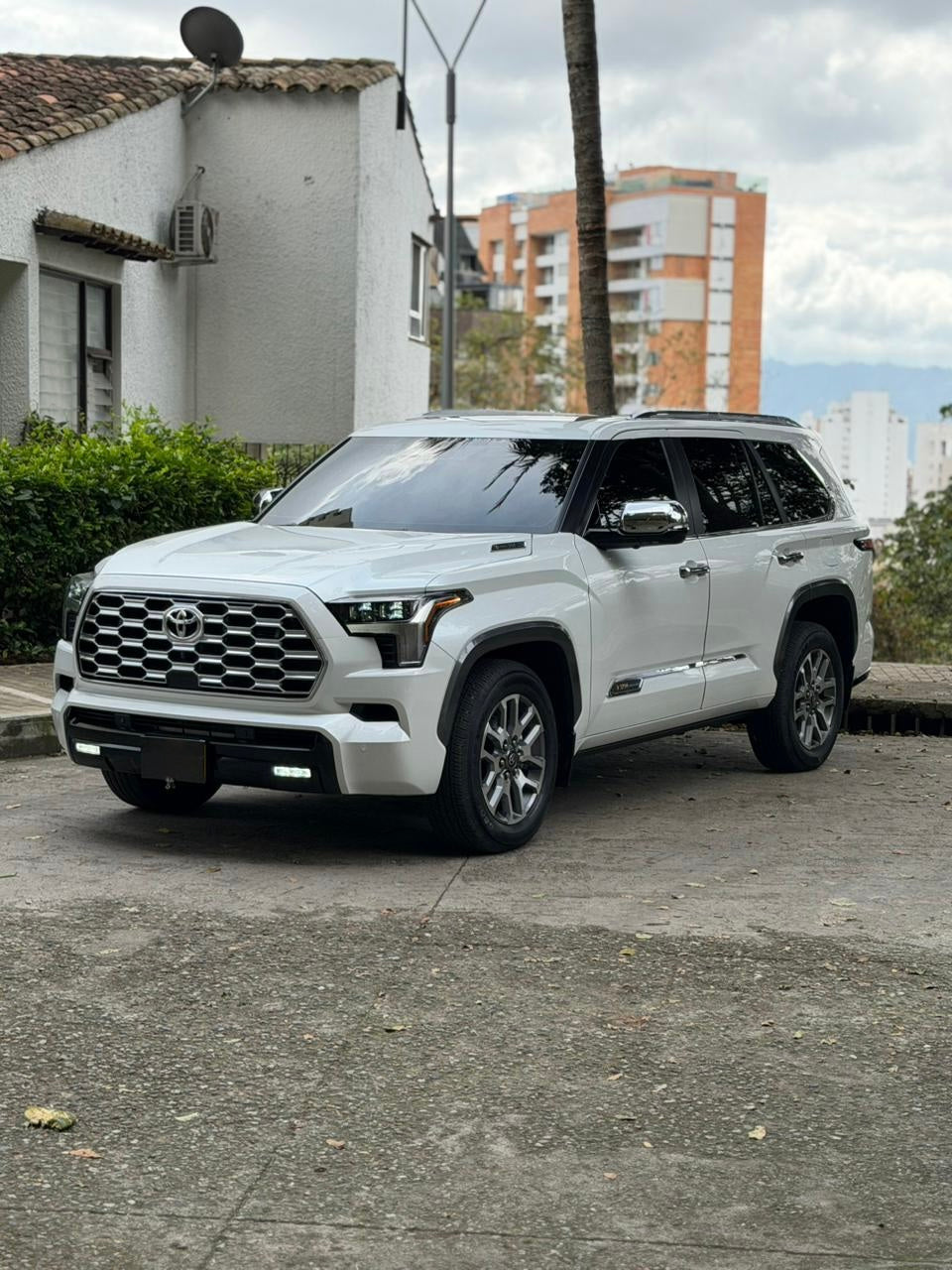 Toyota Sequoia 1794 Edition Especial 2025