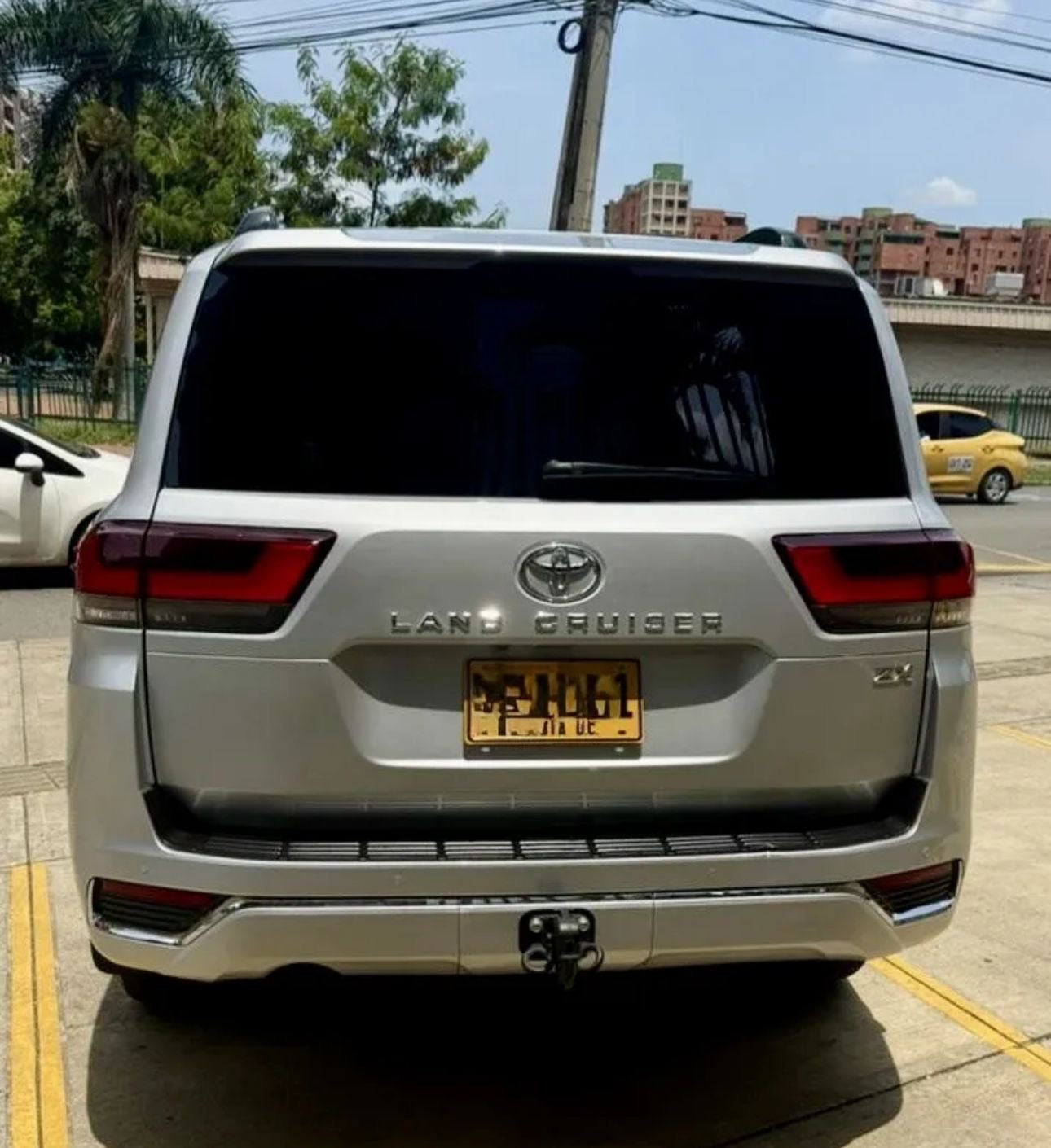 LAND CRUISER 300 ZX 2024
