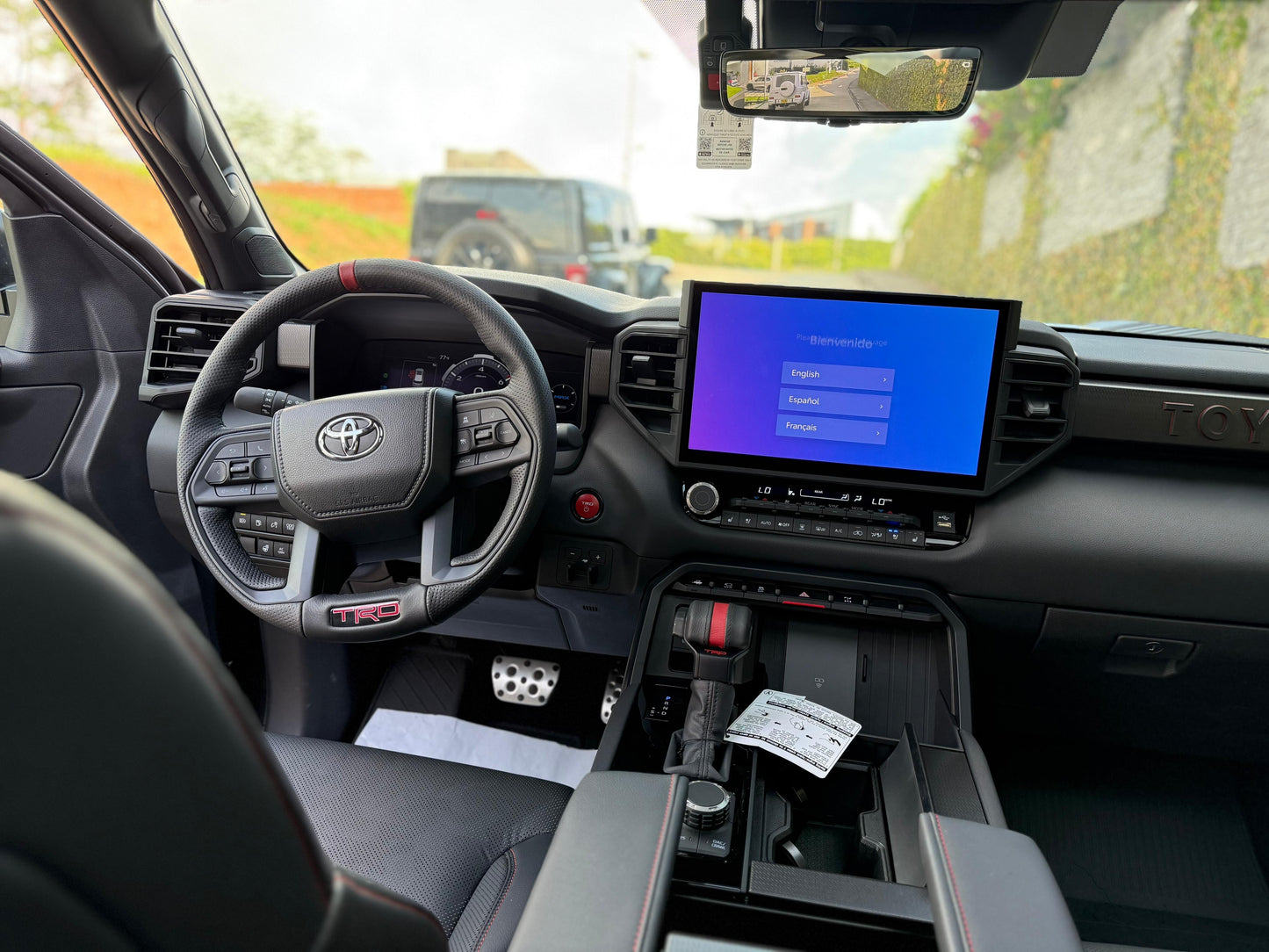 Toyota sequoia TRD PRO HIBRIDA 2026