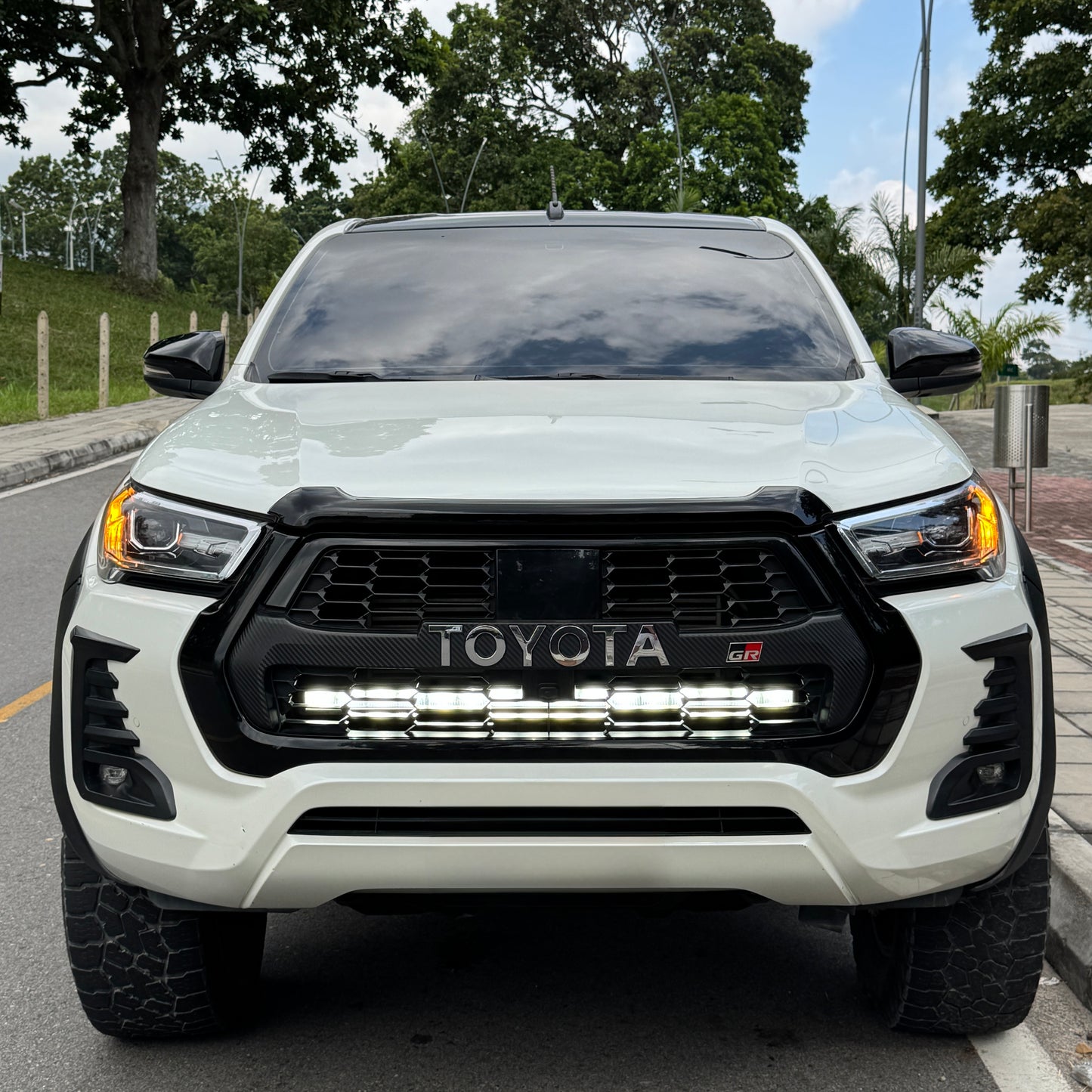 Toyota Hilux Gr 2022 Diesel
