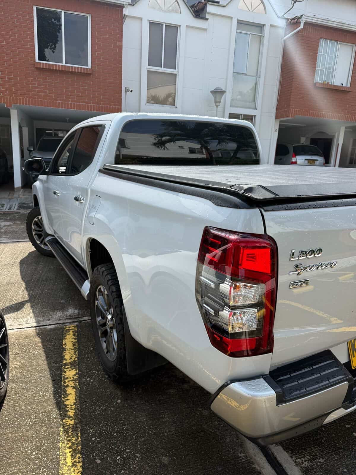 MITSUBISHI L200 SPORT 2023 DIÉSEL
