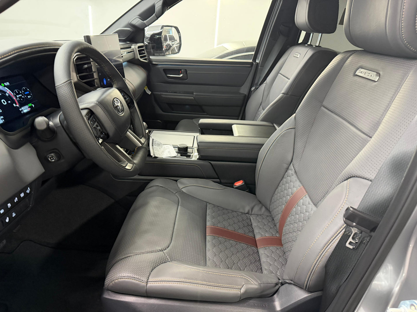 Toyota Sequoia Capstone Híbrida 2026